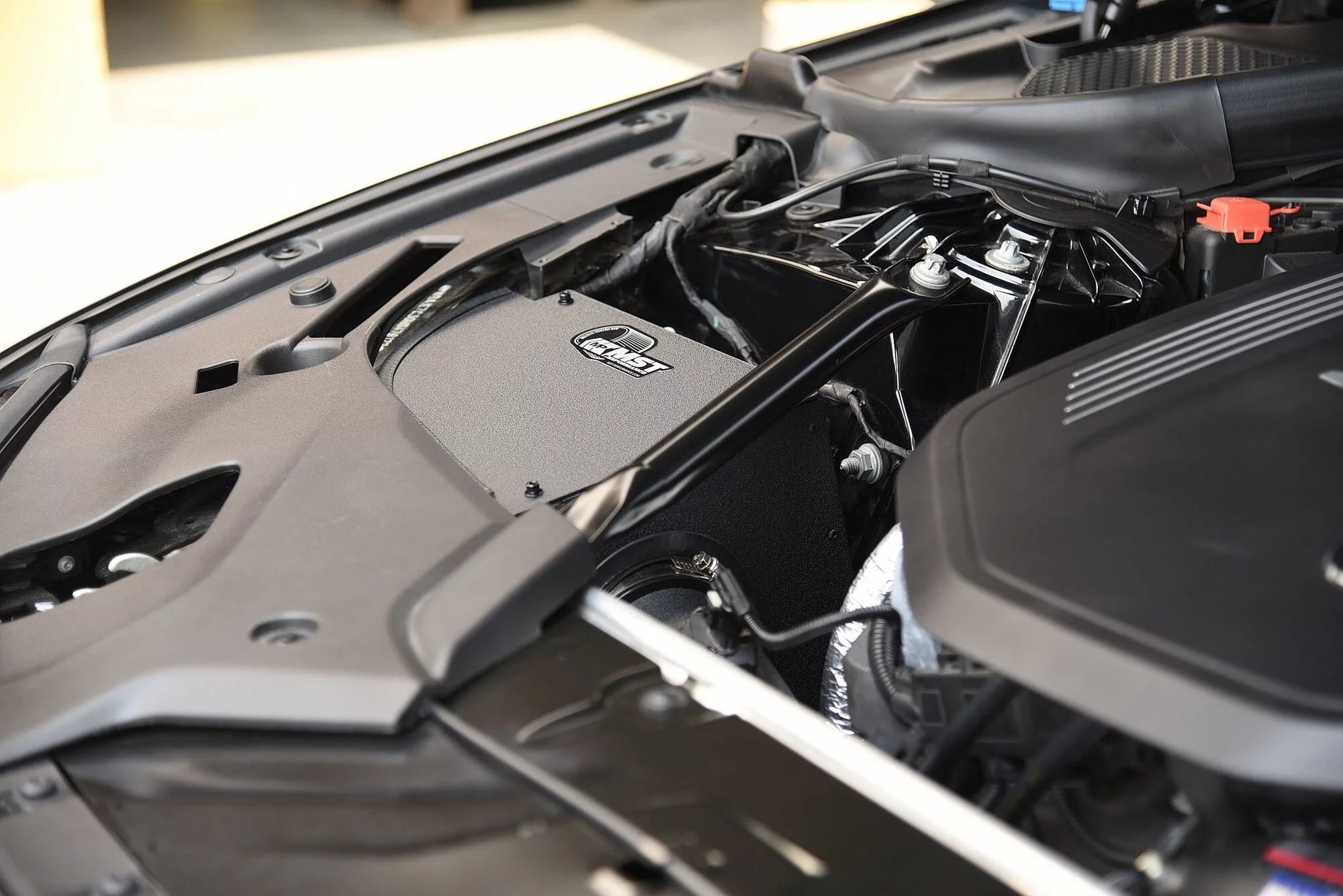 MST PEFORMANCE 2017+ BMW G30 G31 B58 540i Cold Air Intake System (BW-G5401)