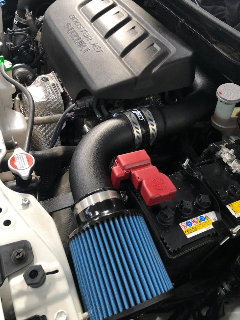 ESR403WB 2018/+ Suzuki Swift Sport 1.4L Short Ram air intake system (Wrinkle Black)