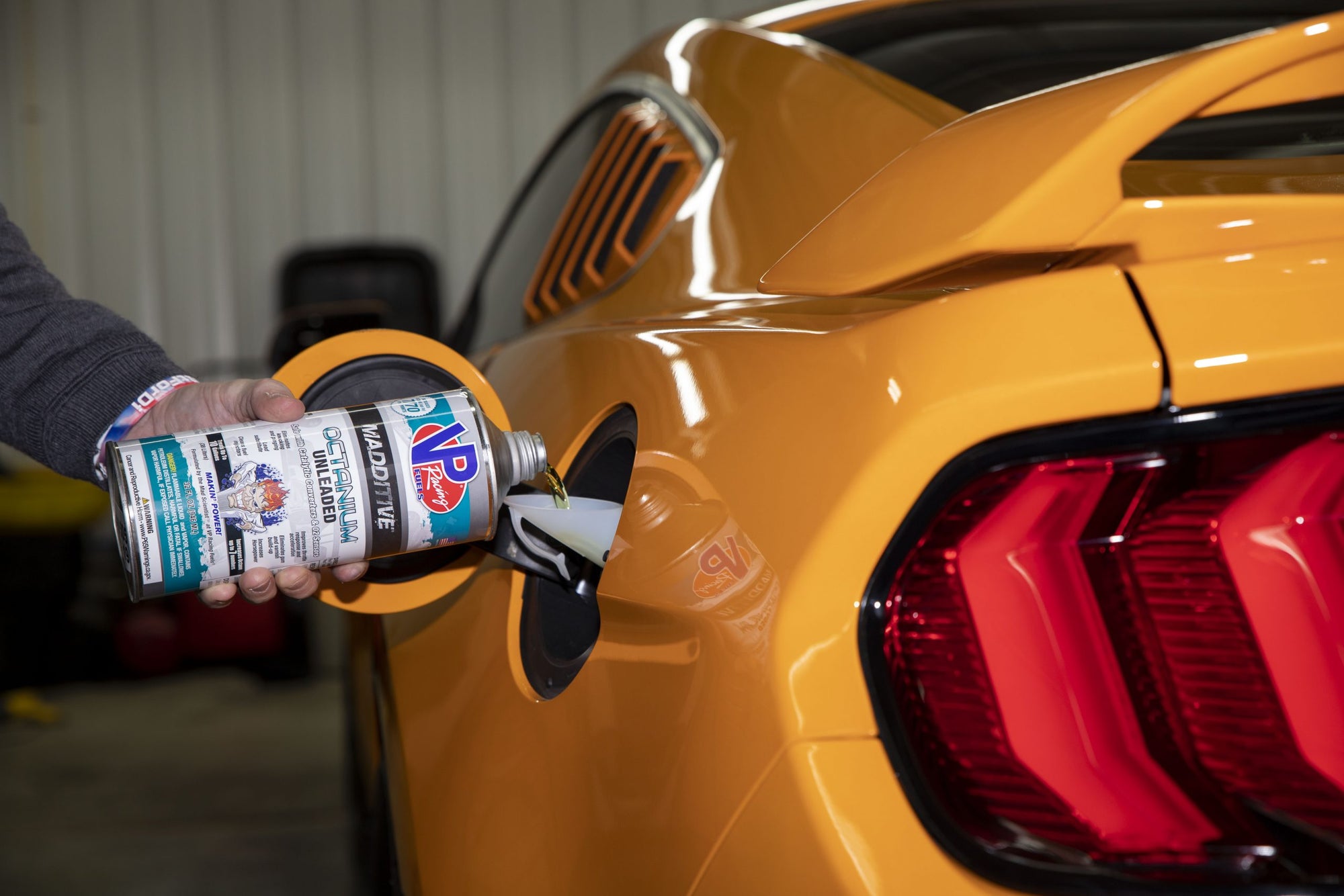 Vp Racing Octanium Unleaded 32 Oz (Compatible con Convertidor Catalítico)